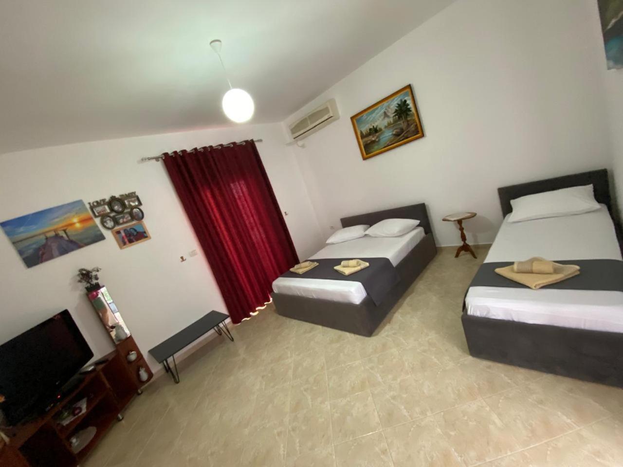 Vila Avni Likometi Ksamil Habitación foto